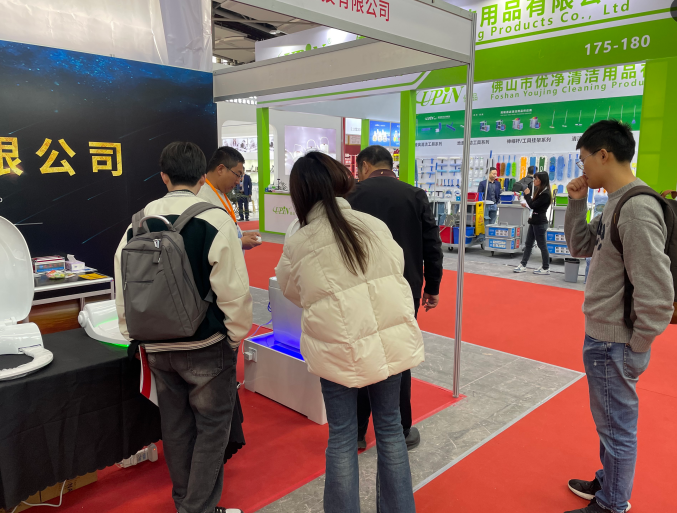 衛鷹商用智能馬桶